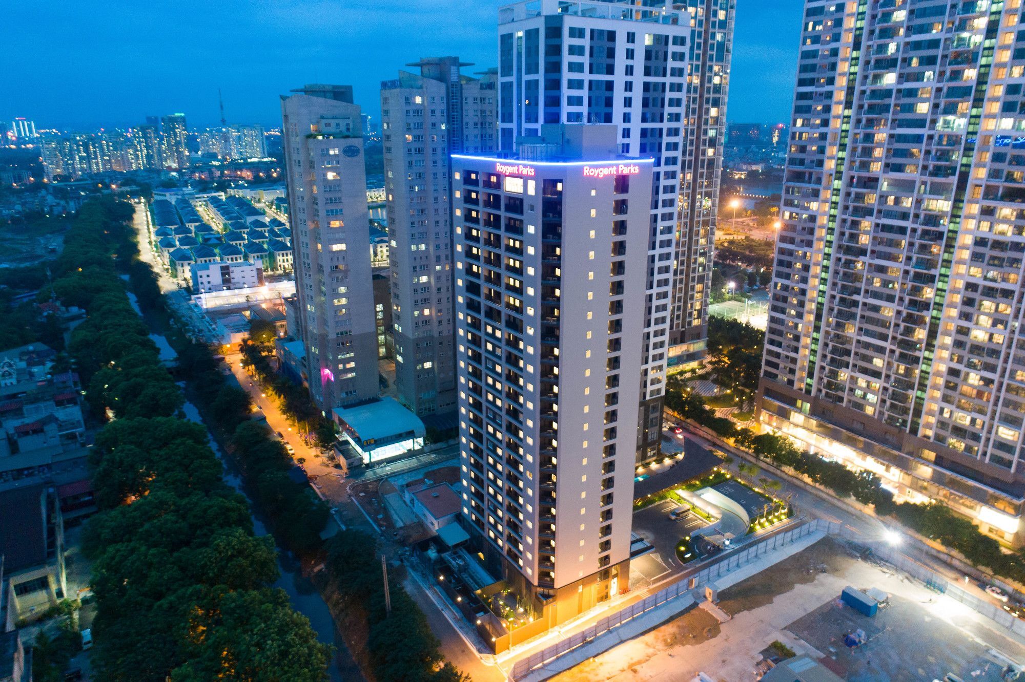 รอยเจนต์ พาร์ค ฮานอย Hotel ภายนอก รูปภาพ