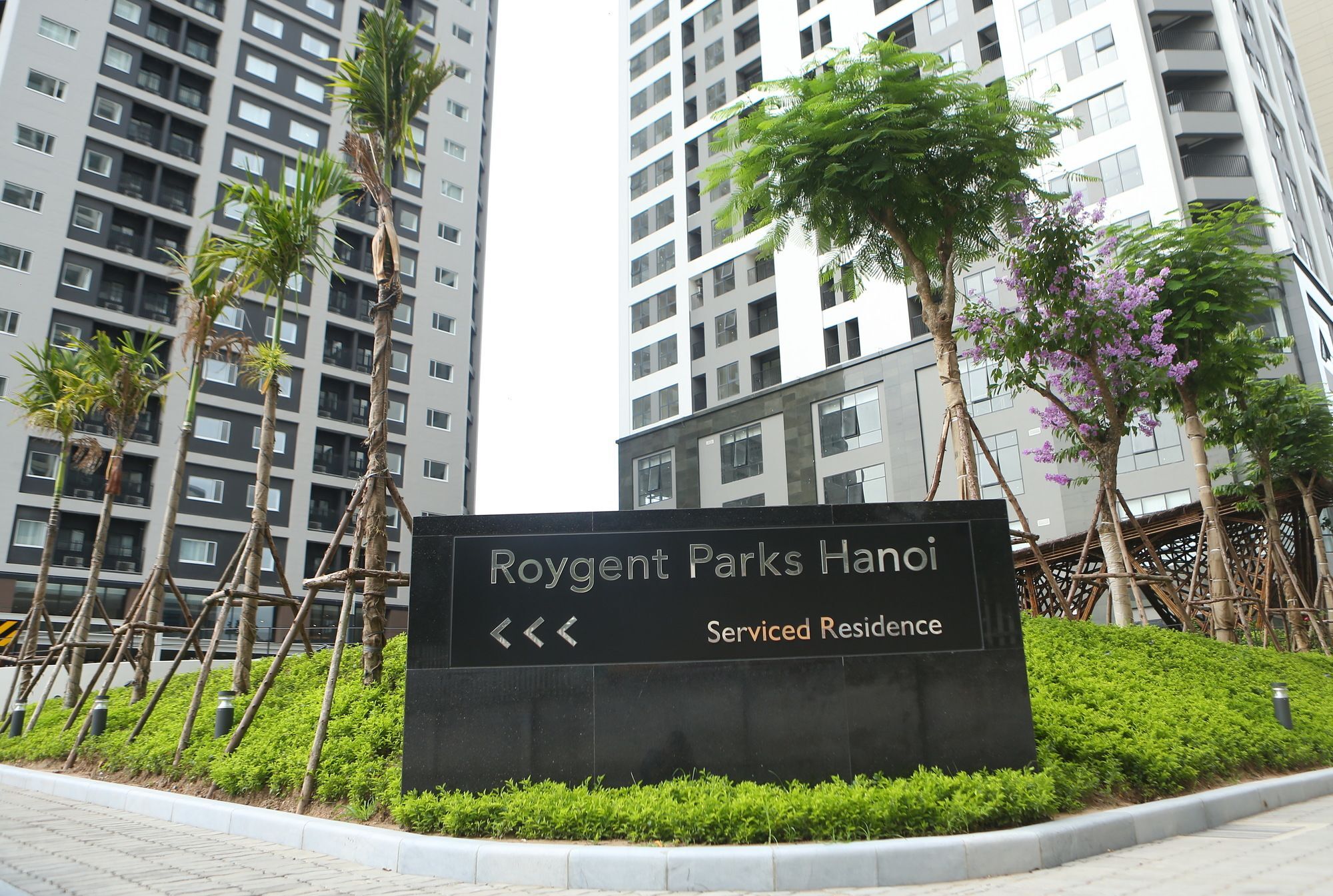รอยเจนต์ พาร์ค ฮานอย Hotel ภายนอก รูปภาพ